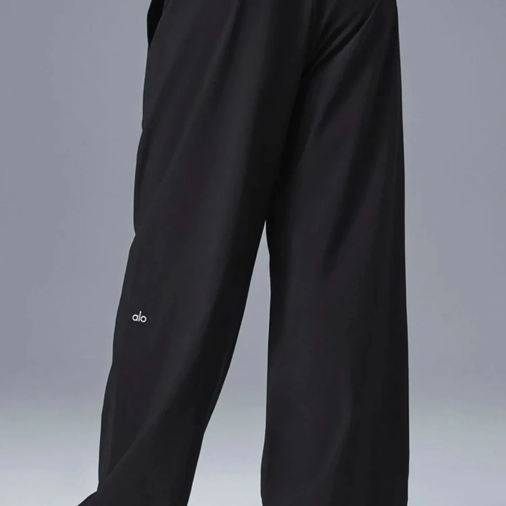 ALO Yoga Women's Black suit up trouser - Picture 2 of 7